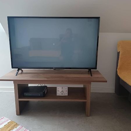 Atkacs Home Győr Eksteriør billede