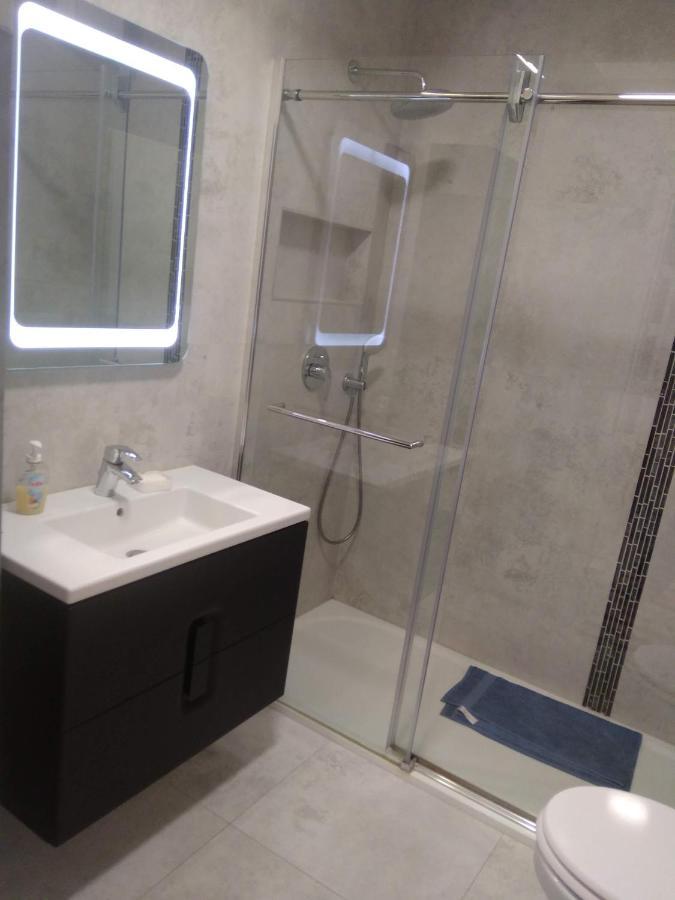 Atkacs Home Győr Eksteriør billede