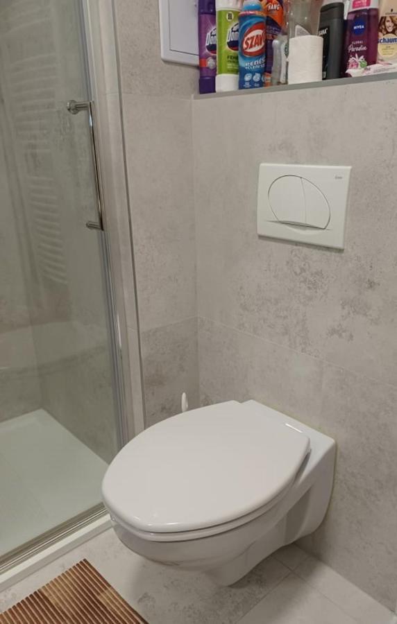 Atkacs Home Győr Eksteriør billede
